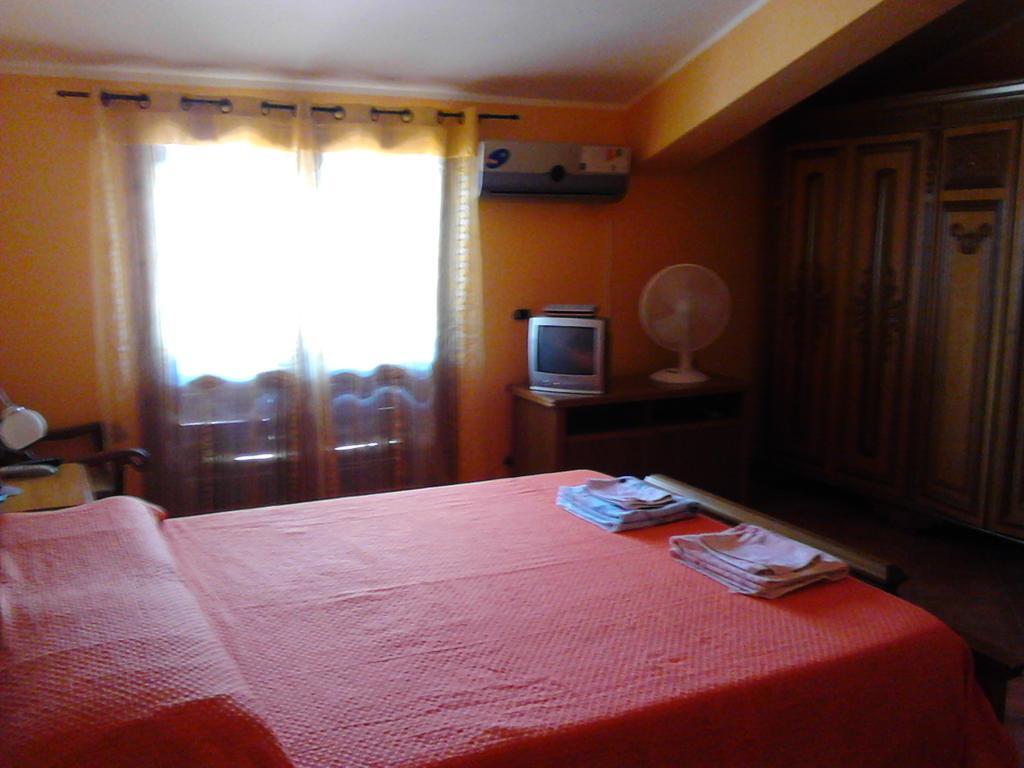Villa Nina Trecastagni Habitación foto