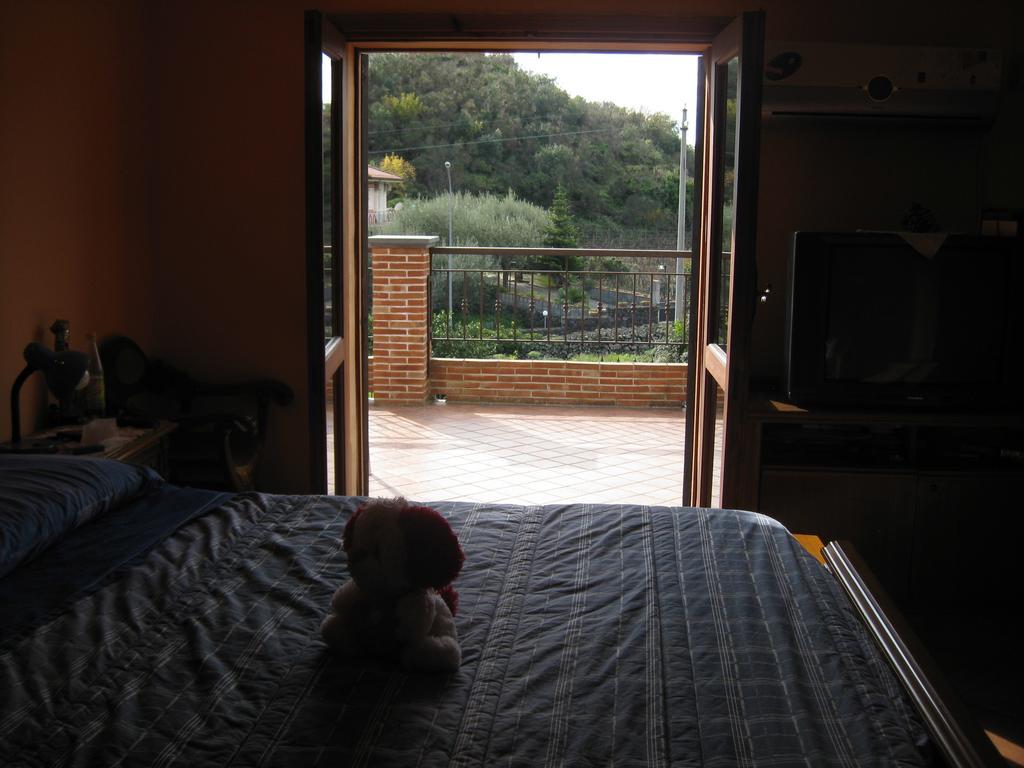 Villa Nina Trecastagni Habitación foto